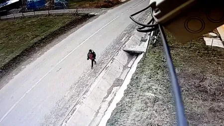 Mitropolia Moldovei îl apără de profesorul de religie acuzat că a bătut un copil şi publică înregistrările de la şcoală VIDEO