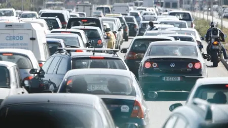 Drumul de la Cotroceni până la A1 durează acum doar 14 minute, cu maşina. PMB a optimizat semafoarele spre ieşirea din Bucureşti VIDEO