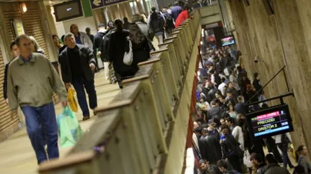 Incident şocant la metrou, la Piaţa Unirii. Un bărbat a fost înjunghiat marţi seara, la o oră de trafic intens