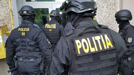 Alertă în Prahova, percheziţii de amploare la persoane bănuite de furturi şi proxenetism