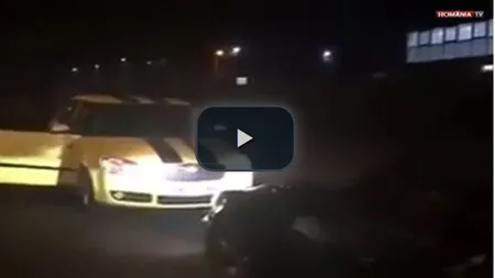 Scandal absurd pe o şosea din Anglia cu un grup de români. S-au bătut cu englezii şi i-au acuzat că merg pe contrasens - VIDEO
