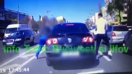 Bătaie cu pumni şi bâte în trafic, în Bucureşti