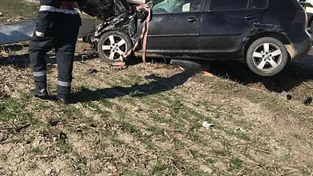 Patru persoane rănite într-un accident pe E85