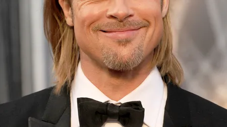 Brad Pitt, luat la şuturi de un alt celebru actor VIDEO