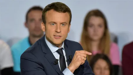 Macron recunoaşte că a urmat un 