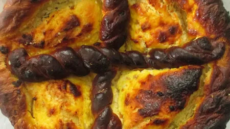 Reţete PASCA FARA ALUAT si PASCA TRADITIONALA pentru masa de Pasti
