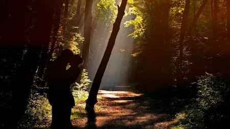 POVESTE ADEVĂRATĂ. Cum a fost un bărbat sedus de o minoră de 14 ani. Ce au hotărât judecătorii