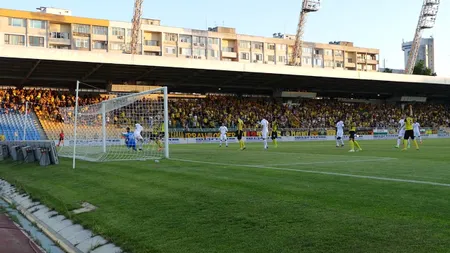 A jucat la trei Mondiale şi a fost numit Fotbalistul Secolului 20. Din păcate a murit