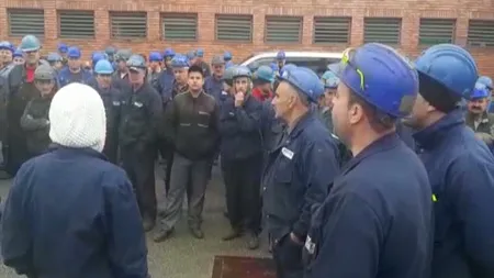 Grevă la Fabrica de Vagoane din Turnu Severin. 300 de muncitori au oprit lucrul şi cer salarii mai mari cu până la 40%