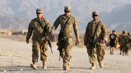 Pentagonul vrea să trimită 10.000 de militari suplimentari în Orientul Mijlociu