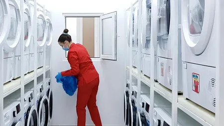 Baia şi spălătoria publică din cartierul Ferentari au devenit funcţionale de astăzi. Cine sunt beneficiarii
