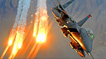 ALERTĂ MONDIALĂ: Avioane israeliene bombardează poziţii Hamas
