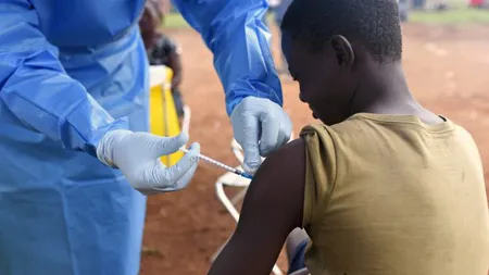 Epidemia de ebola a făcut dezastru. Sunt cel puţin 2.000 de victime