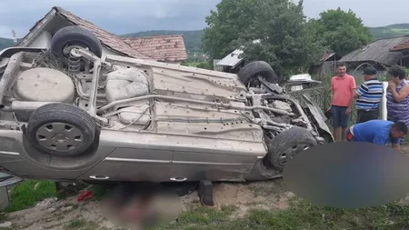 Accident CUMPLIT în Argeş.  Un tânăr a murit pe loc, după ce s-a înfipt cu maşina într-o bancă