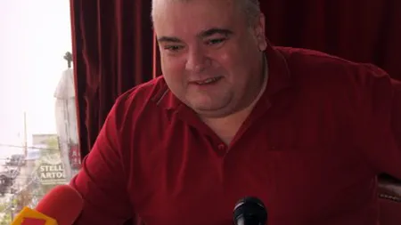 Doliu în presă. Un cunoscut ziarist român a murit în urma unui accident vascular