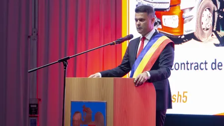 VOUCHERE sociale pentru 2000 de copii şi TICHETE sociale pentru peste 2000 de vârstnici acordate de Primăria Sectorului 5