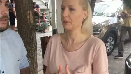 Aproape 100 de români au stat la coadă să doneze sânge pentru Mihai Constantinescu. Apel emoţionant făcut de soţia artistului VIDEO