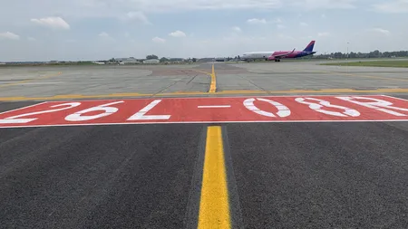 Reparaţii la calea de rulare pe Aeroportul Otopeni