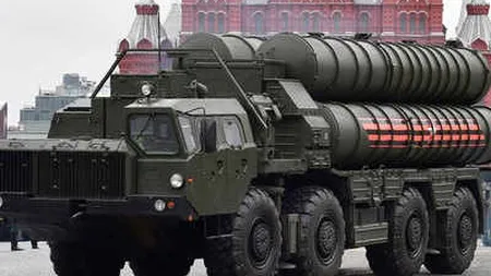 Prima baterie de apărare antiaeriană rusească S-400 va fi încărcată duminică, la bordul avioanelor-cargou ruseşti