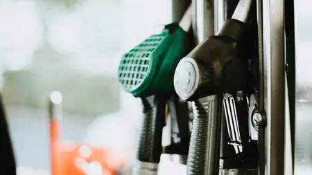 Aplicaţia care îţi permite monitorizarea preţurilor şi alegerea celor mai bune oferte la carburanţi