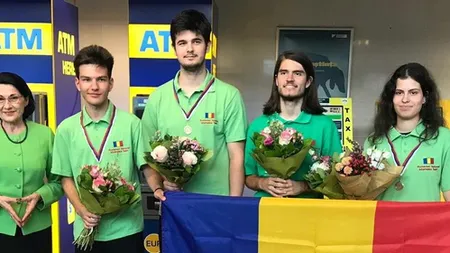 Elevii români au câştigat trei premii la Olimpiada de Informatică a Europei Centrale