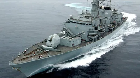 Ambarcaţiuni susceptibile de apartenenţă la Gărzile Revoluţionare s-au apropiat de un petrolier britanic în Golful Persic