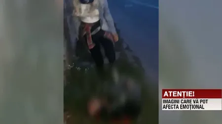 Copil bătut şi umilit pe stradă de un grup de adolescenţi. Poliţia a deschis dosar penal