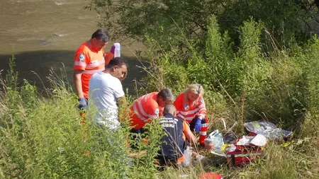 Copilă dispărută în apele Dunării. Pompierii şi scafandrii au început căutările