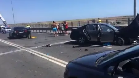 Carambol cu trei maşini pe podul de la Agigea