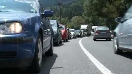 Trafic intens pe DN 1 către zona montană de pe Valea Prahovei