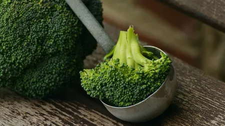 Puterea uluitoare din broccoli. De ce este broccoli un superaliment pentru viaţa ta