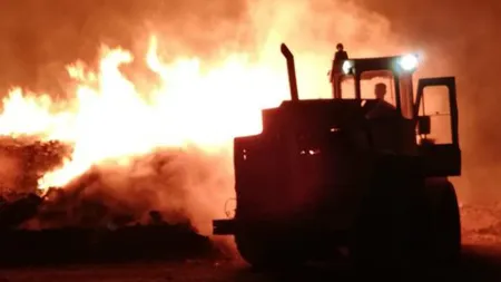 Incendiu puternic la hala unui incinerator din Tulcea
