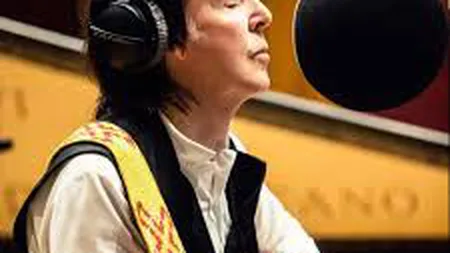 Unul nepot al lui Paul McCartney a fost ameninţat cu un cuţit şi jefuit. Bunicul lui i-a spus că şi el trecuse prin aşa ceva