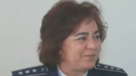 Violeta Mirea, şefa Poliţiei din comuna Alexandrei Măceşanu, cere să iasă la pensie. Soţul ei era şeful Poliţiei Caracal