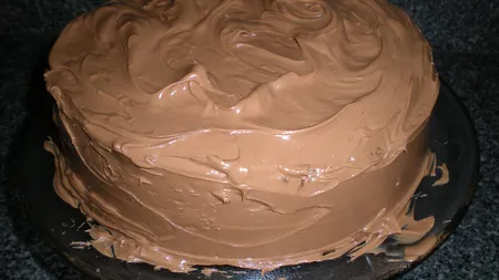 Tort de ciocolata