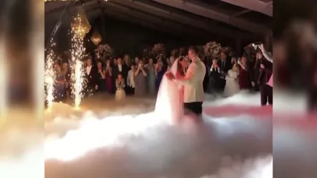 Cum au arătat TORTUL şi DANSUL mirilor, imagini inedite de la nunta fiicei lui Becali VIDEO