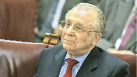 Detalii de ultima oră despre Ion Iliescu. Fostul preşedinte rămâne internat la Spitalul Elias