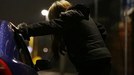 Mărturii din iadul în care stau fetele răpite. O fată traficată de reţea face dezvăluiri şocante VIDEO
