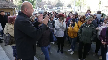 Veşti proaste pentru medici, sporurile au fost tăiate. Protest în stradă al cadrelor medicale