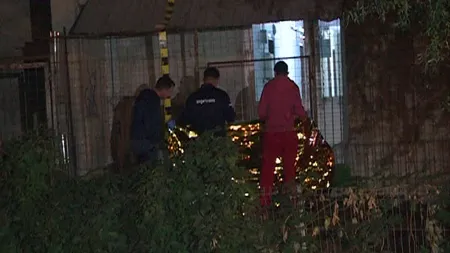 O tânără s-a aruncat de la etajul 10 al unui bloc, în Bucureşti