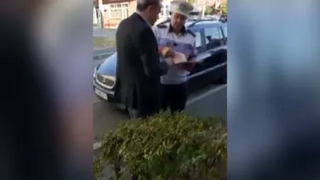 Darius Vâlcov, amendat de Poliţie în Târgu Jiu după ce şi-a parcat maşina într-o intersecţie