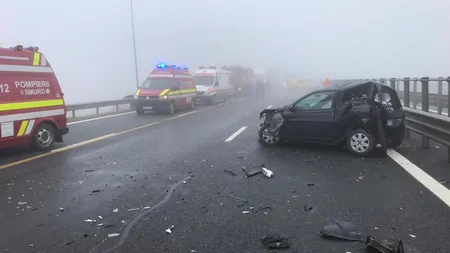 Două femei şi o fetiţă, rănite într-un accident în care au fost implicate 4 maşini, pe A3 Gilău-Turda FOTO