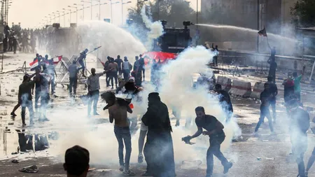 Măcel la Bagdad. Proteste înăbuşite cu muniţie reală în Irak