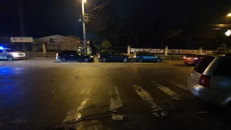 Fostul primar al Buzăului, implicat într-un carambol. Autospeciala ISU chemată la eveniment a fost implicată în alt accident VIDEO