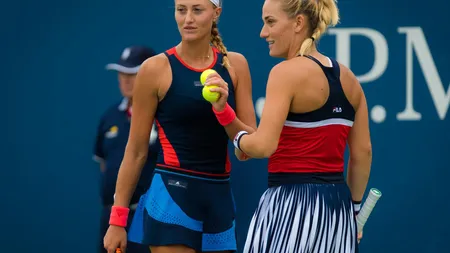 Perechea Kristina Mladenovic - Timea Babos a câştigat proba de dublu a Turneului Campioanelor