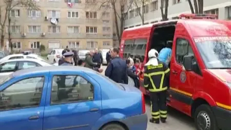 Blocul în care au murit doi copii şi mama unuia dintre ei a fost evacuat. Dosar pentru UCIDERE DIN CULPĂ după tragedia de la Timişoara