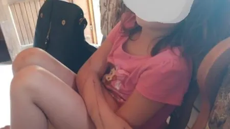 Fete bătute cu biciul de tată. Autorităţile au intervenit. Ce a păţit bărbatul după ce şi-a agresat fizic copilele