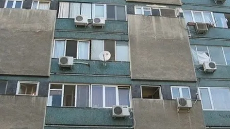 Culmea înghesuielii. 4.800 de oameni îşi au domiciliul într-o garsonieră din Huşi