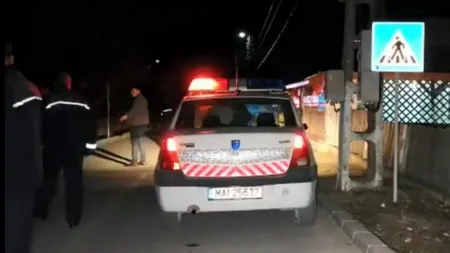 Femeie lovită cu maşina de un tânăr de 21 de ani, beat. După accident, şoferul a fugit