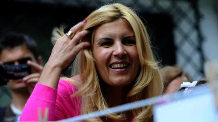 ALEGERI PREZIDENŢIALE 2019. Elena Udrea a votat. 